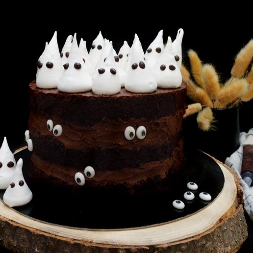 Recette layer cake chocolat déco fantome